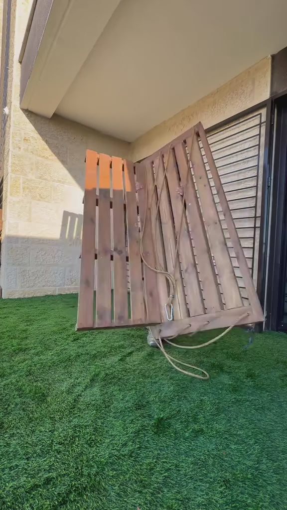 טען וידאו: 
